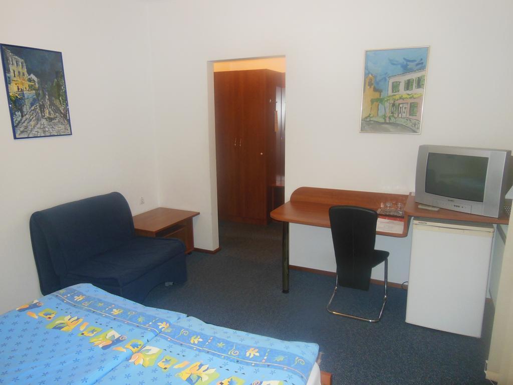 Hotel Pri Belokranjcu Novo Mesto Pokój zdjęcie
