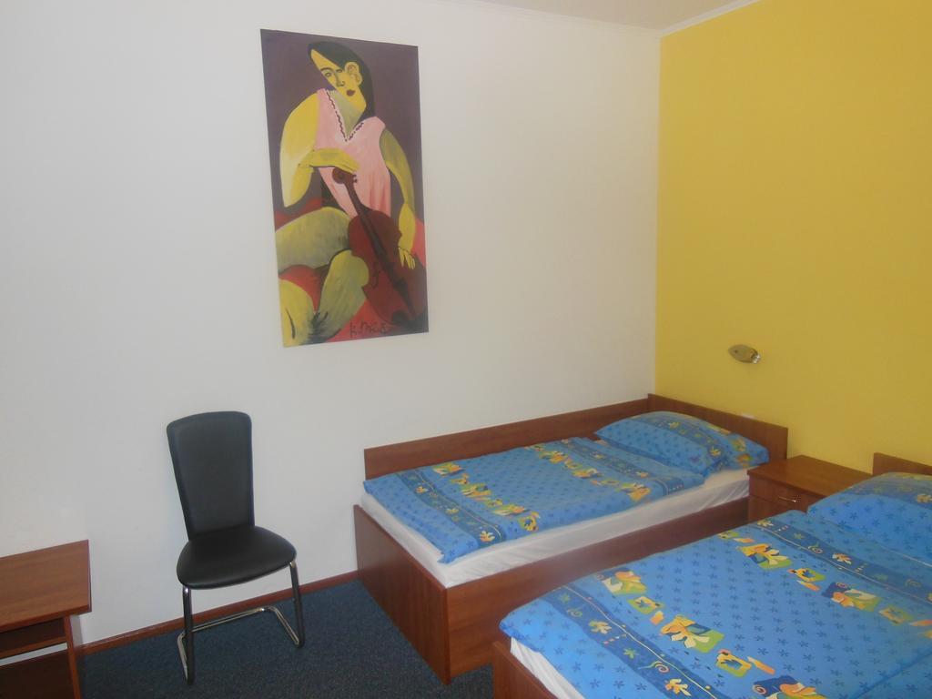 Hotel Pri Belokranjcu Novo Mesto Pokój zdjęcie