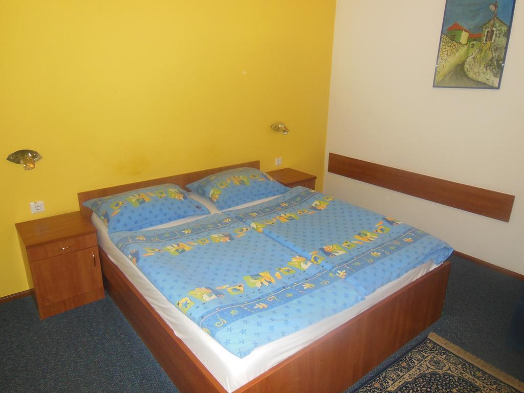 Hotel Pri Belokranjcu Novo Mesto Pokój zdjęcie